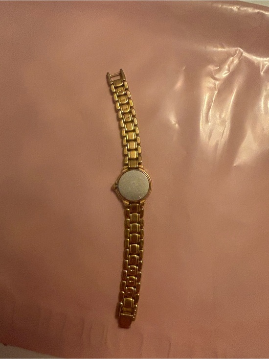 Seiko SQ50 Gold Tone Women\'s Bracelet Watch- needs battery main image 4